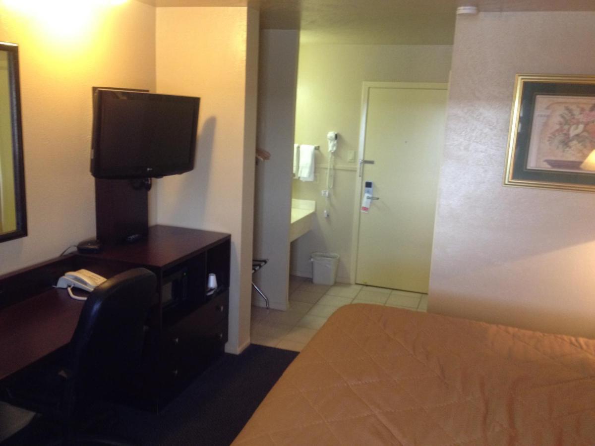 Colonial Inn Monahans Tx ภายนอก รูปภาพ
